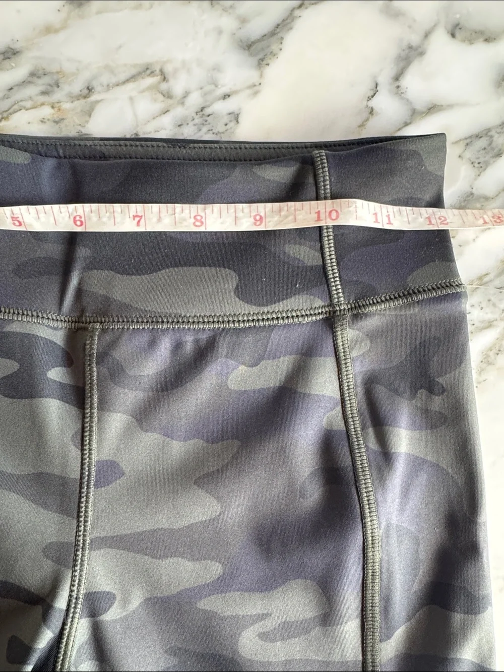 GAP Teen High Rise Green & Black Camo Bike Shorts Teen size 12